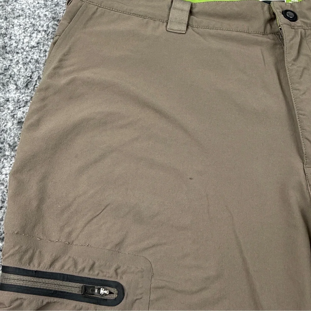 REI Men's‎ Cargo Hiking Pants 36W 32L Nylon Stretch Zip Pockets Outdoor Trail